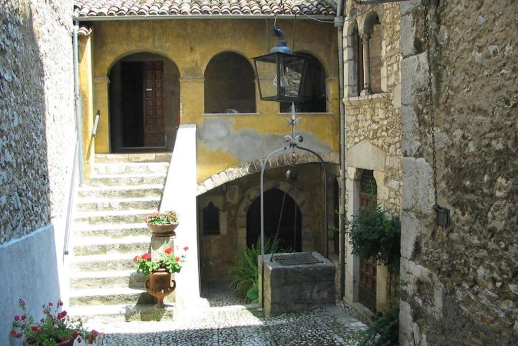 Veroli Domus - Casa Vacanza B&B מראה חיצוני תמונה
